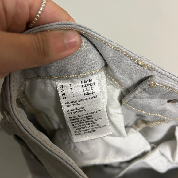 American Eagle Ripped Grey Super  Stretch Skinny Jeans‎ - Picture 4 of 4